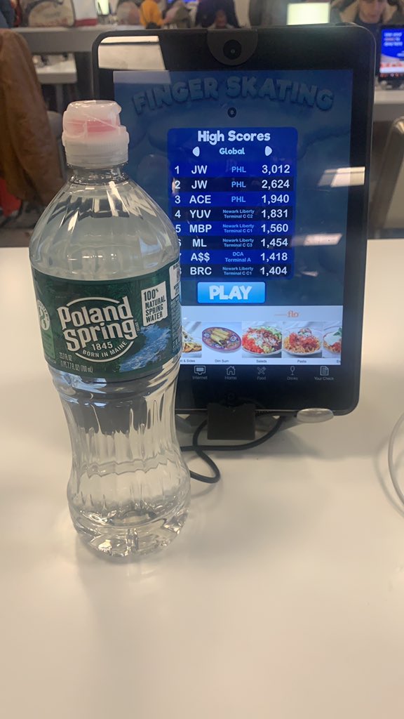 本気でTwitterやってフォロワー増やすとか吠えてた頃が遠い昔に感じながら、Twitterに帰ってきました。
ブログも始めたい。何から始めたらいいんだろ？
とりあえずチョーニューヨーク今からパリにチョーパリしにいく。