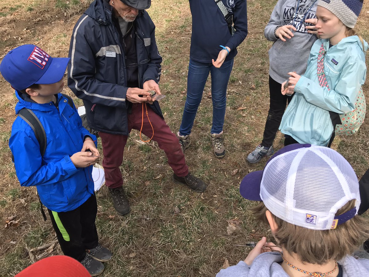 PeterEmmet's tweet photo. Navigation, maps and orienteering! #mv2mtos #mvmiddle https://t.co/is7BEJxnv8