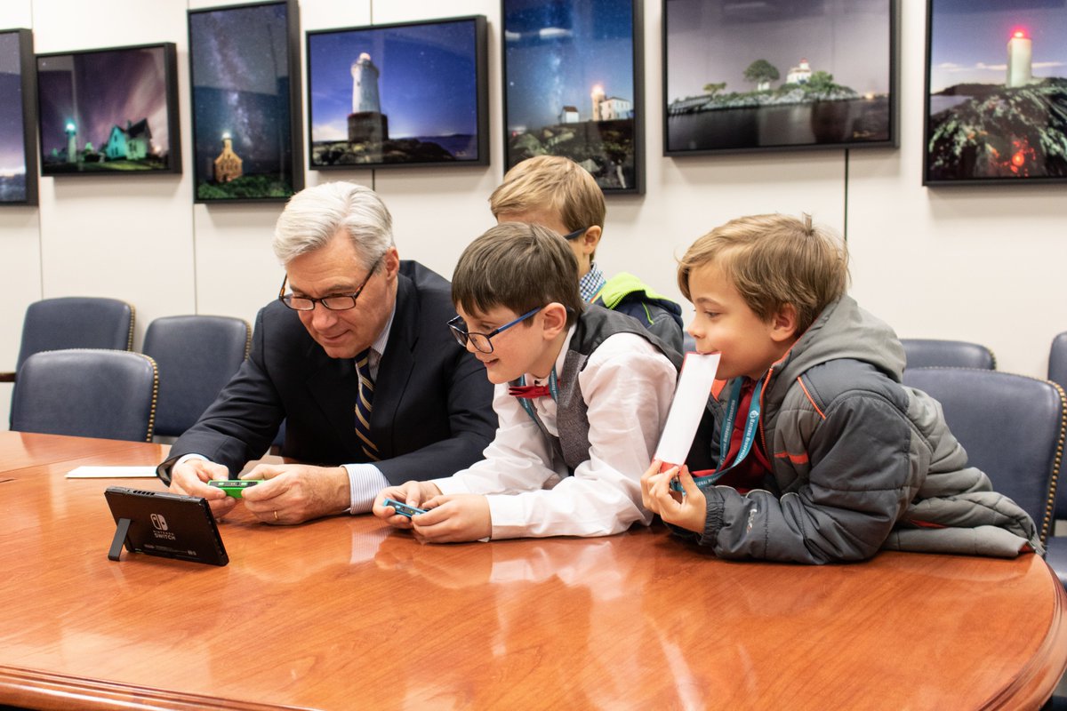 SenWhitehouse's tweet photo. Really enjoyed meeting with #RI @NHF_Hemophilia advocates – and brushing up on my Mario Kart skills, too! I’m proud to fight in Congress on their behalf. https://t.co/v1Ipm0uwde