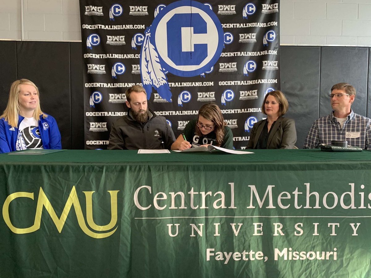 🦅COMMITTED🦅 <a href="/CHS_Indians/">St. Joe Central HS</a> senior <a href="/laurenduvall123/">Lauren</a>. Welcome to the team Lauren! <a href="/indianinsider_/">Central Sports Marketing</a> <a href="/CHS_College101/">CHS_College101</a> <a href="/DCLau5/">David Lau</a> <a href="/cmueagles/">Central Methodist Athletics</a> <a href="/cmuniv/">Central Methodist University</a> #CentralVictory