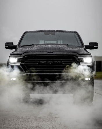 SaybrookCDJ's tweet photo. Rule the road. #RAM1500 https://t.co/xMqM7R4qys