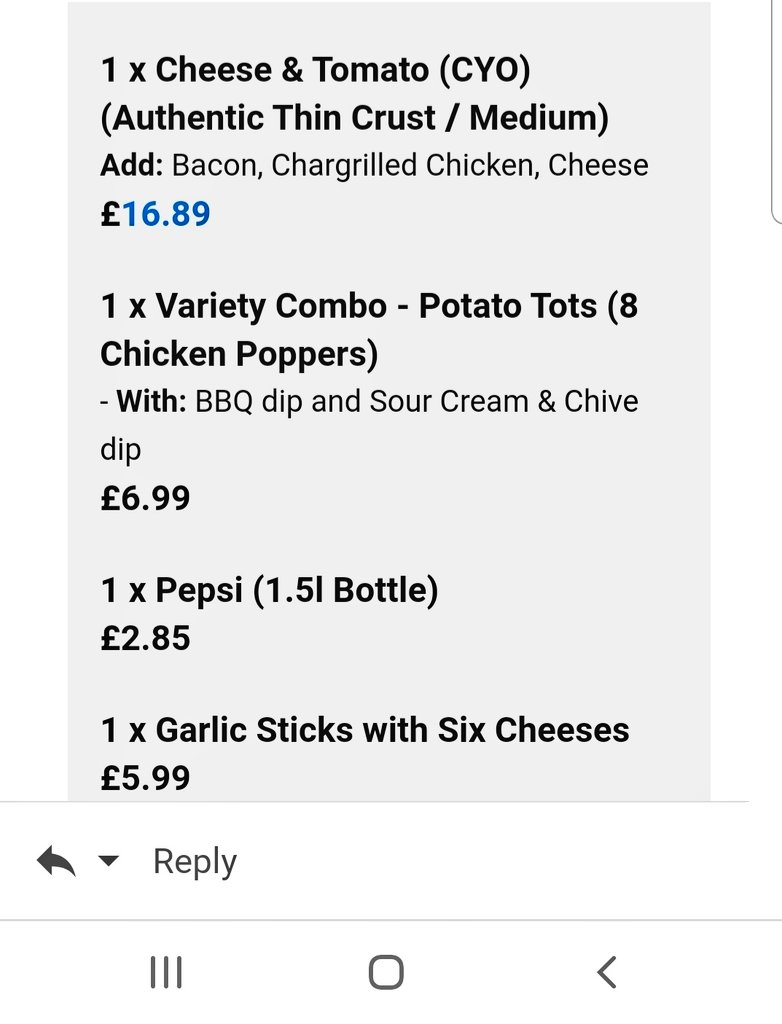 Charlii47's tweet photo. @PapaJohnsUK Why does the menu specify 8 chicken poppers and then only deliver 4?! Plus the tater tots is half a normal portion! Not worth £6.99 :( https://t.co/J2Dfr1kYo7