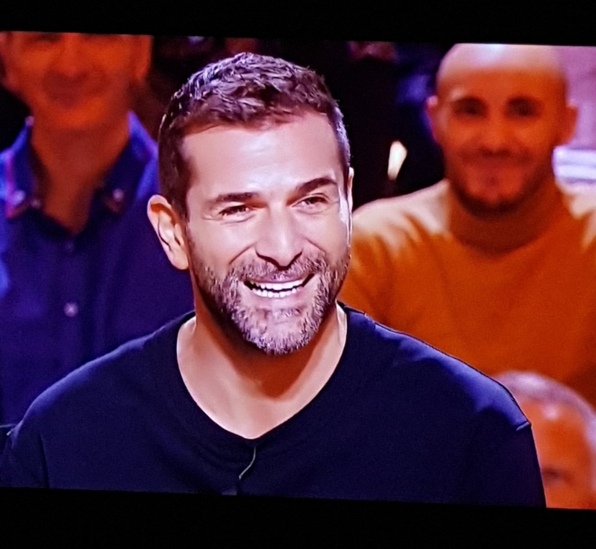 MaxC_32's tweet image. Mon dieu... @GregoryFitoussi toujours de plus en plus beau cet acteur 😍😍 depuis la fin des années 90 je le kiffe 😄 #LEDLT