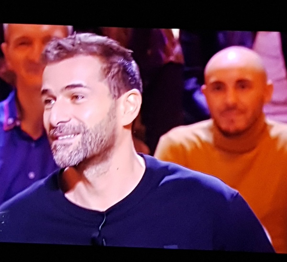 MaxC_32's tweet image. Mon dieu... @GregoryFitoussi toujours de plus en plus beau cet acteur 😍😍 depuis la fin des années 90 je le kiffe 😄 #LEDLT