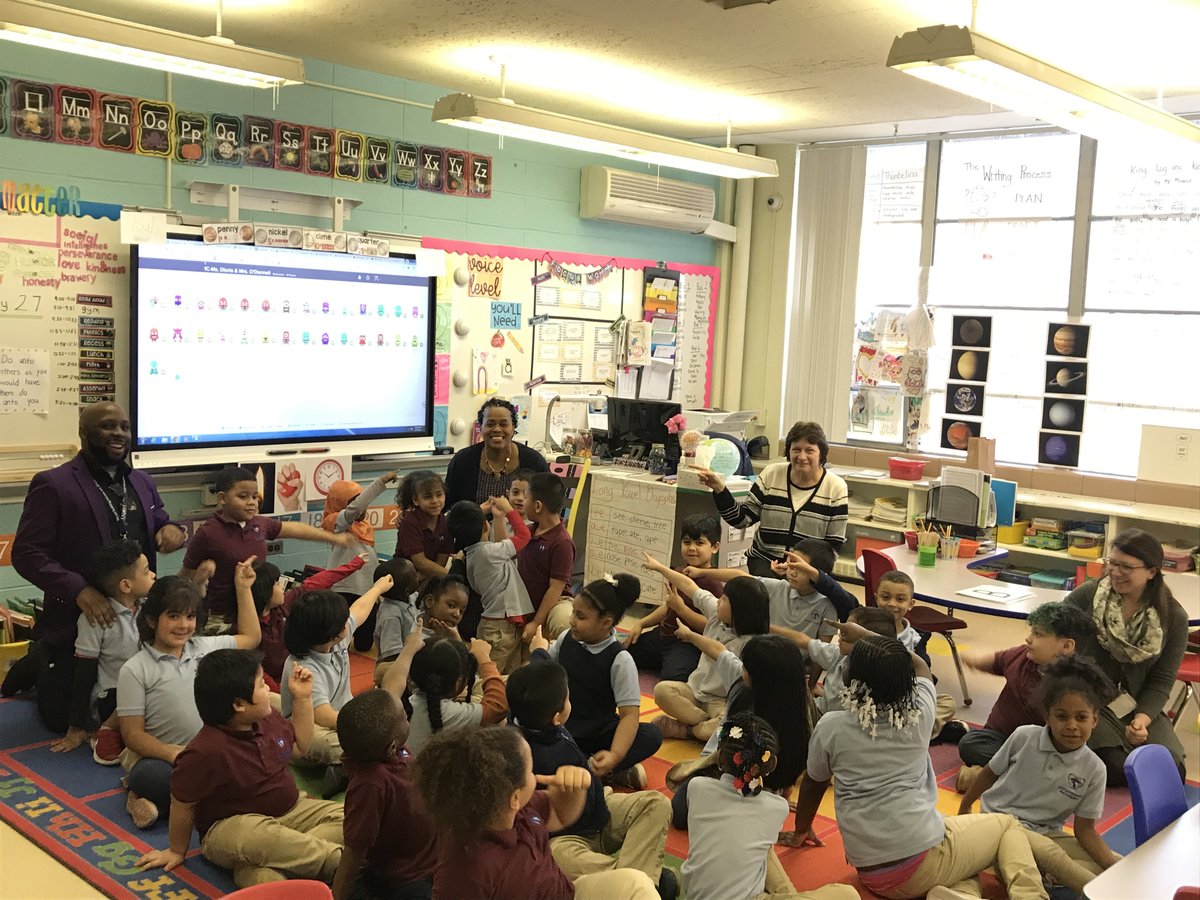 Syracuse1848's tweet photo. A great big THANK YOU to #ourcityscholars at @sascitizenship for our Deputy Mayor to read and tour their growing school today! We’re so proud to see you excited to learn and lend your kindness to each other. https://t.co/UoOZUzqTuJ