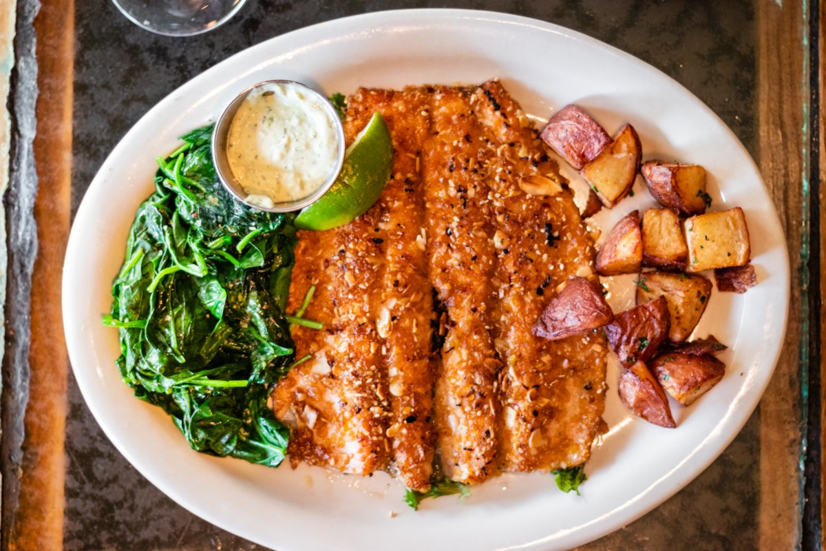 Despite what you're seeing, there's nothing fishy about our meals: They really are that delicious!