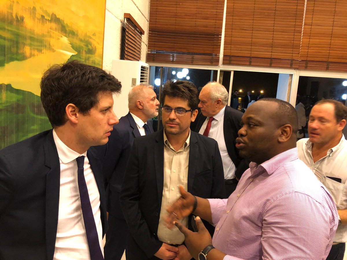 FabricePiofret's tweet photo. A l'occasion des Rencontres de la #villedurable, présentation de @AngelBalma qui déploie ses solutions en Afrique avec @LifiLed et en Europe avec @Sinilux et @sinilab auprès de @J_Denormandie ministre chargé de la ville et du logement que nous retrouverons au @2020Sommet https://t.co/pY89ITmKmc