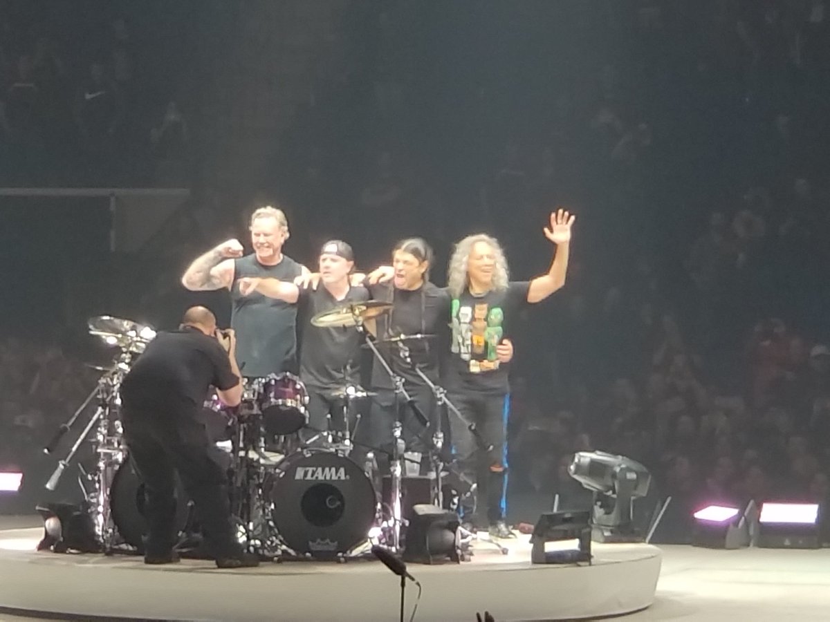 _NativeGround_'s tweet photo. @dan_chronicles I love Metallica! I got to see them last year when they came through, just as good as when I saw them 10 years ago! They will always be one of my favorite bands. https://t.co/ll7MfHUpZ1