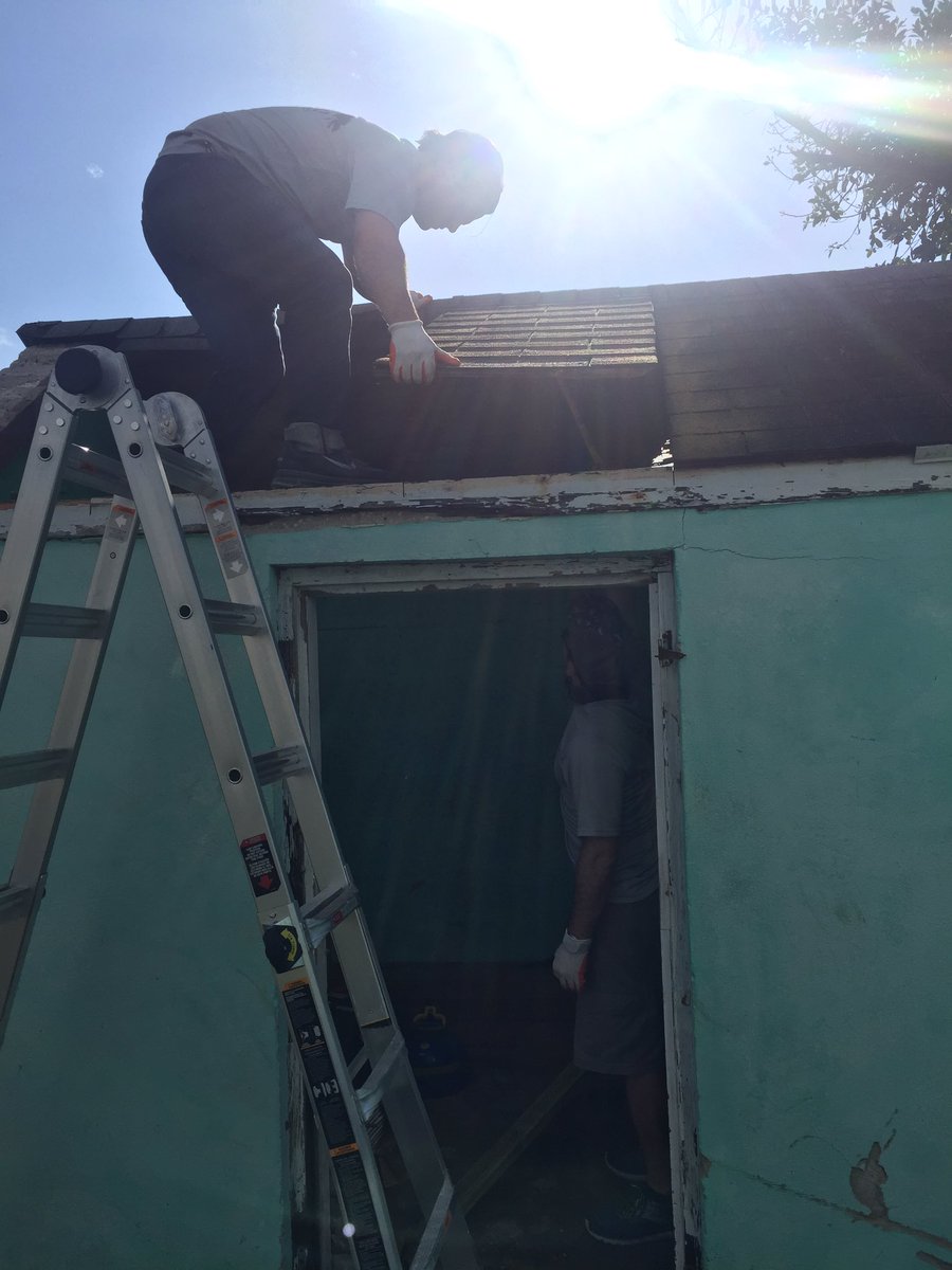 CypressMissions's tweet photo. Cypress building things #BahamasStrong https://t.co/EvG3LPCsjo