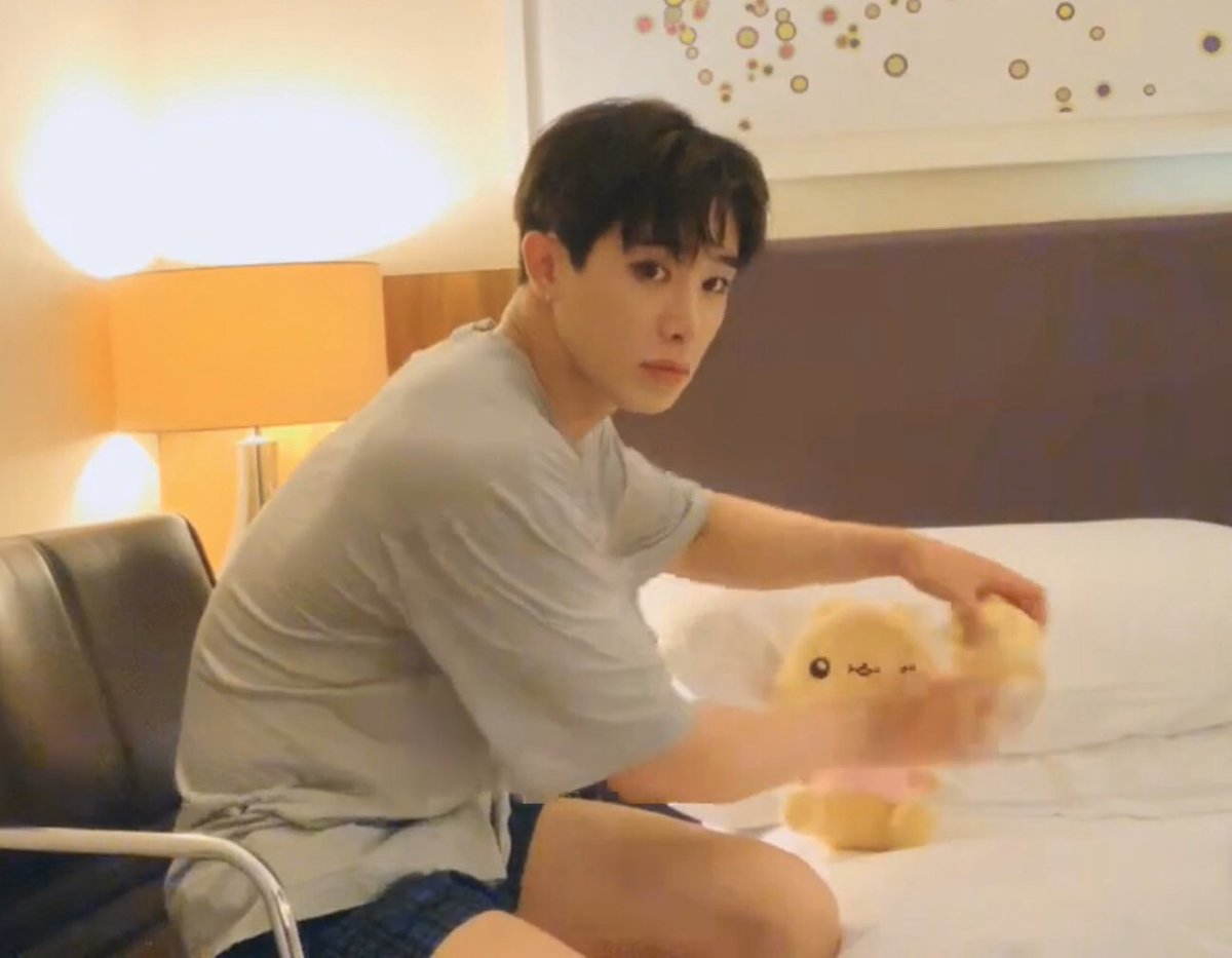 Thread of Wonho looking like a baby/ doing things only babies do, therefore proving that Wonho IS a baby. (feel free to add more proof)