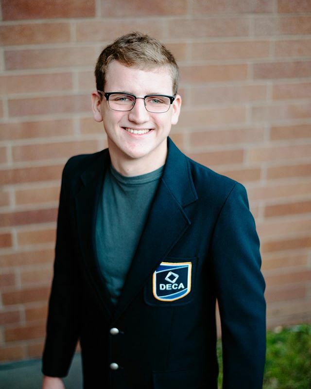 Meet Matt, one of our 2019-2020 District Representatives!
.
Matt has been a member of our DECA chapter for the last 2 and 1/2 years! Outside of DECA, he is active in Wrestling, Baseball, and Bowling! This year, he will be competing in an Operations Resea… ift.tt/2Vp4O6u
