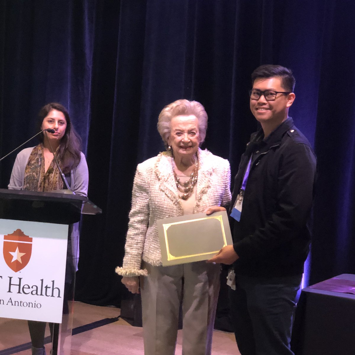 sudha_md's tweet photo. Poster awards at the South Texas Alzheimer Conference presented by Mrs. Ann Biggs #STXALZConference https://t.co/7GNxiNOogk