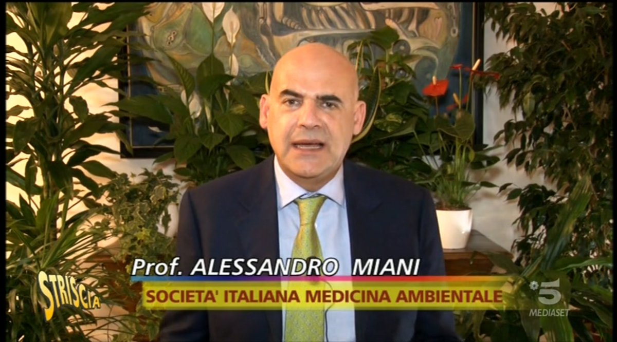 Aless_Miani's tweet photo. #ARIA PULITA IN #CASA
Questa sera su #striscialanotizia il sesto servizio realizzato in collaborazione con #SIMA #MedicinaAmbientale e #UNIBA sull'inquinamento dell'#ariaindoor. Oggi abbiamo parlato di #fitodepurazione grazie alle #piante di #casa
https://t.co/Kn7maLGael https://t.co/Vhv6ZSE5NV