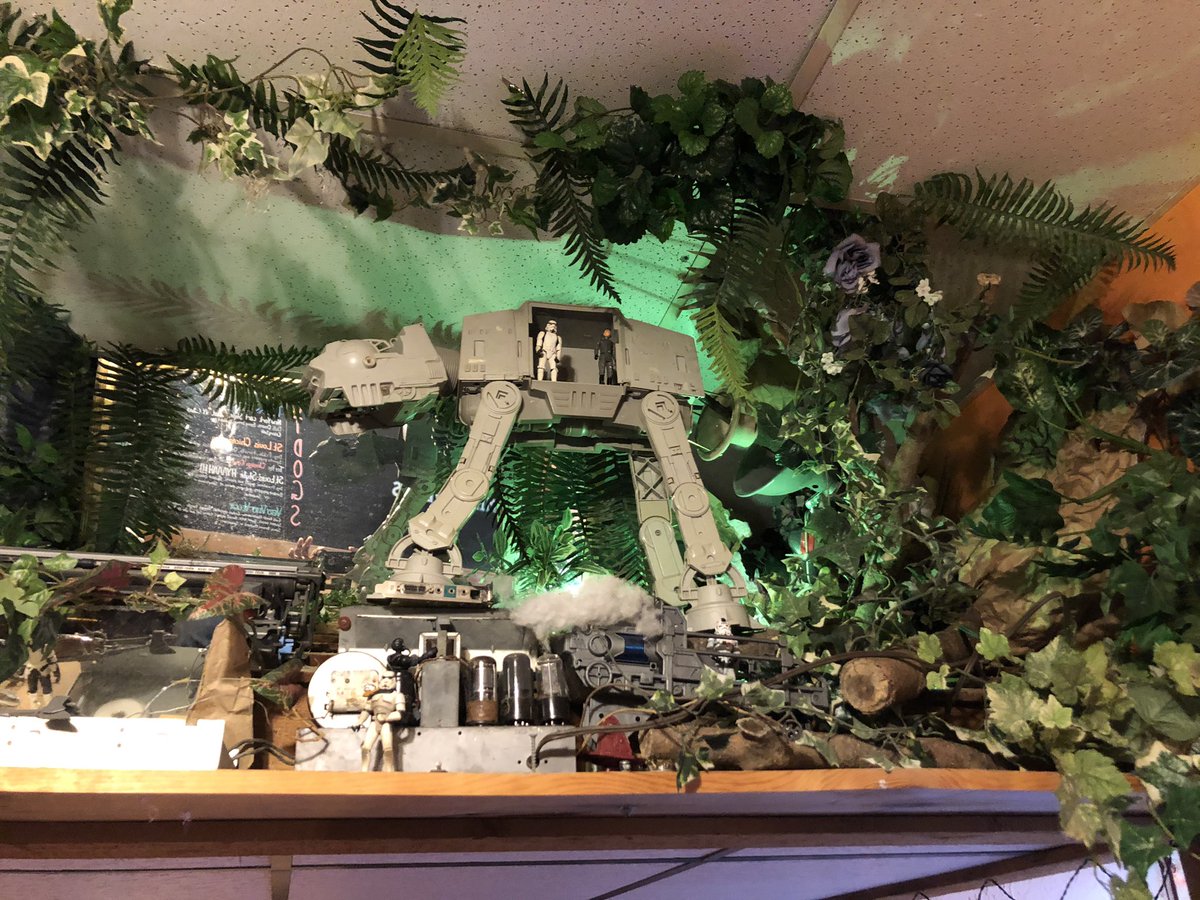 steveshotdogs's tweet photo. T-Shirts are in, we’re slinging Gorilla Mac & Cheese Dogs, and admiring the new Star Wars Endor scape! Thanks @weaverdavide for the art! #hotdogs #tge #towergrove #steveewing #stl #ticktocktavern https://t.co/AlKjnza60X