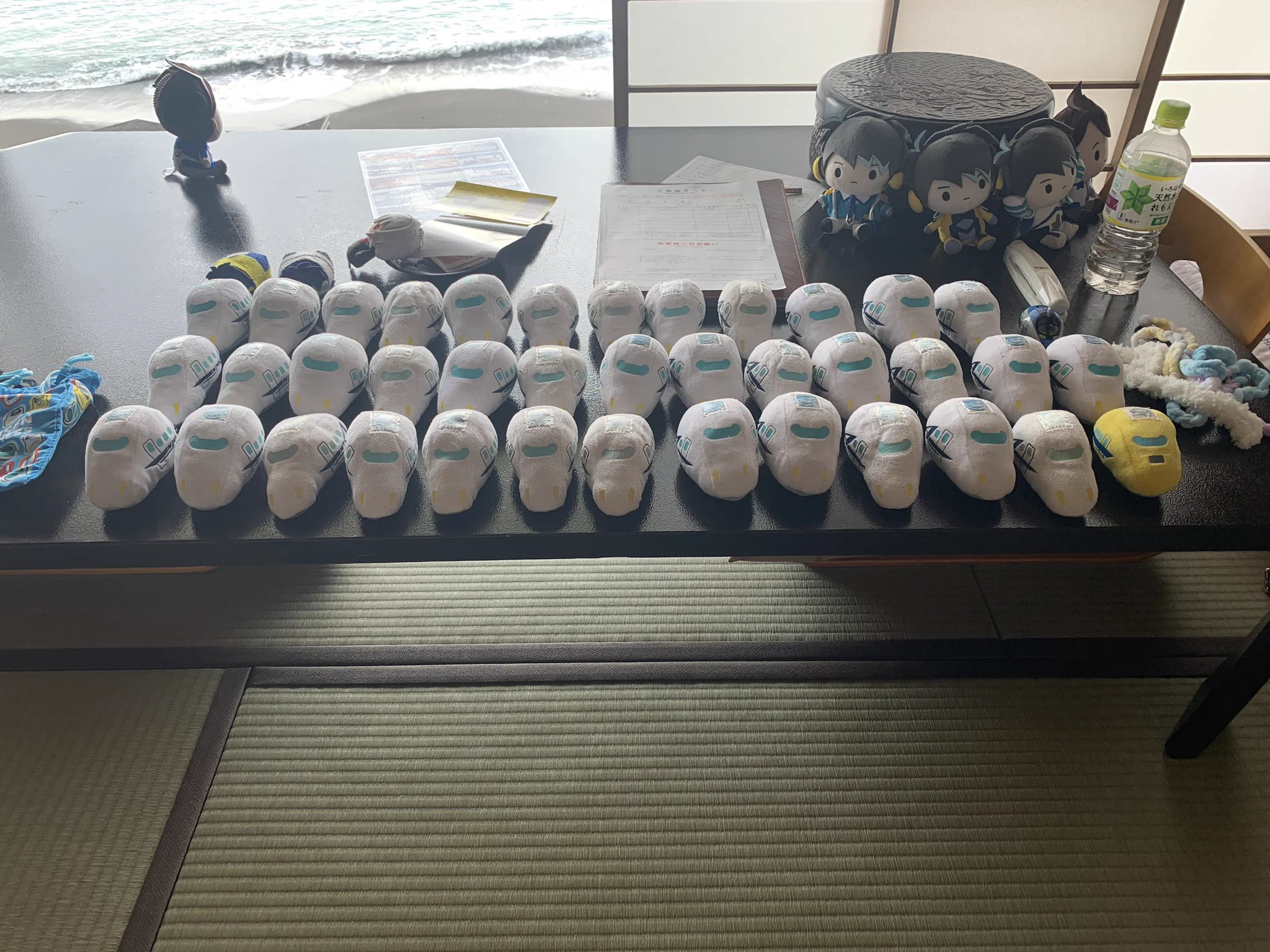 食事中に布団が片付けらることを知らなかった結果wwwこんなことにwww