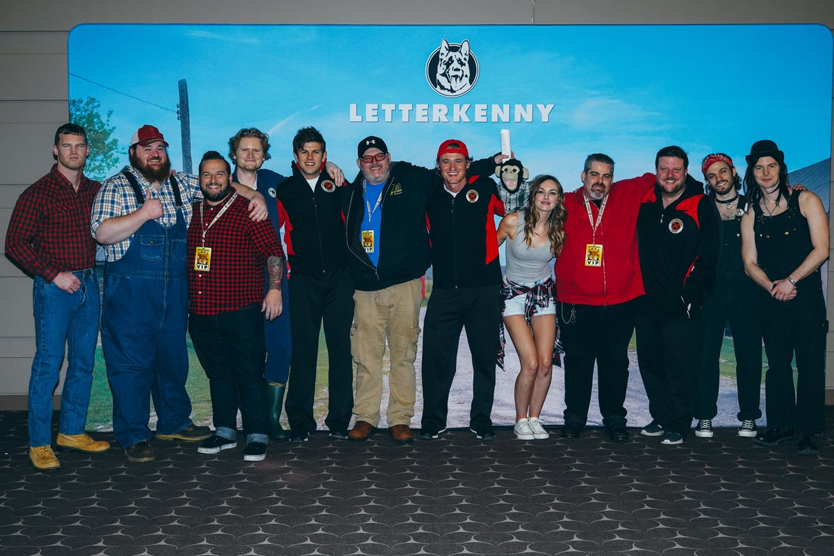 Woot! Getting ready for Letterkenny Live. <a href="/LetterkennyProb/">Letterkenny Problems</a> <a href="/jaredkeeso/">not jared keeso</a> <a href="/summernate/">Nathan Dales</a> <a href="/KTrevorWilson/">K Trevor Wilson</a> @MarkForwardd <a href="/DylanPlayfair/">Dylan Playfair</a> <a href="/MichelleMylett/">michelle mylett</a> <a href="/AndrewHerr1/">Andrew Herr</a> <a href="/tylerjbjohnston/">Tyler Johnston</a> <a href="/evanjstern/">Evan Stern</a>