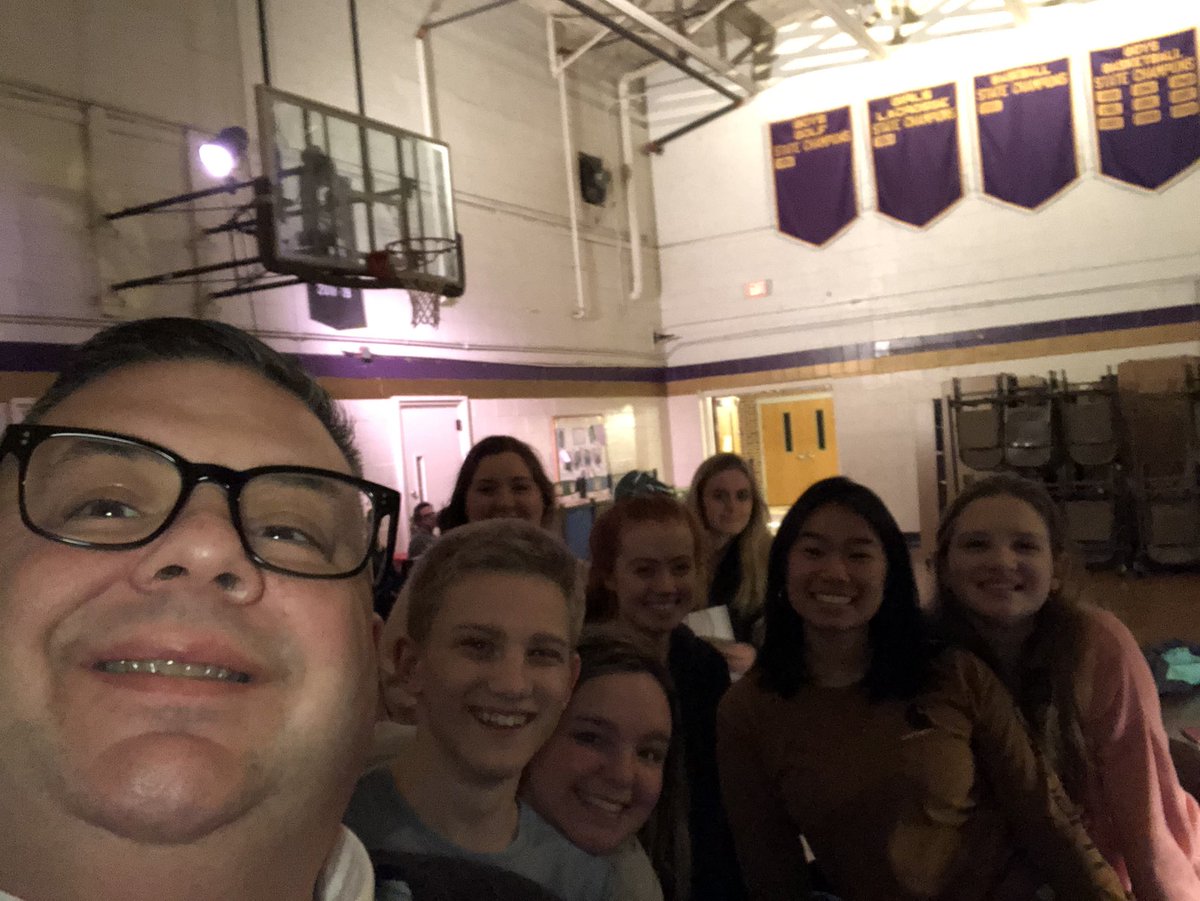 ChevPrez's tweet photo. Cheverus One Act selfie #thisischeverus #cheverusdrama https://t.co/CqZyH2P85I