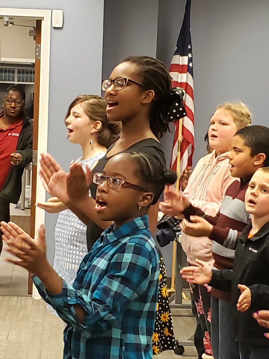 JoycelynHinton3's tweet photo. HGS Black History Program. We're extremely proud of our students. https://t.co/45ruJKhGco
