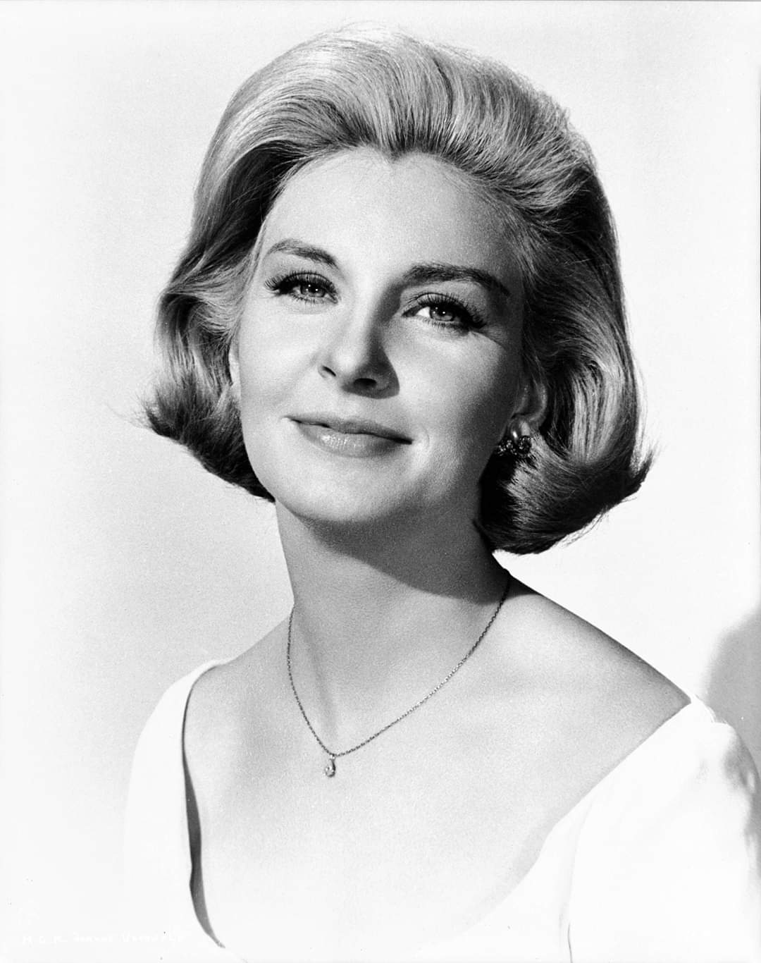 Wishing Joanne Woodward a very Happy 90th Birthday 