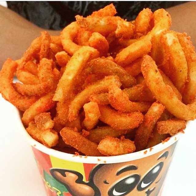 If you like your 🍟 loopy and you taste buds barbecued, find us at these spots starting tomorrow through the weekend:

📆 Fri - #HaydenTractCulverCity - 10am - 2 pm.

📆 Sat - #AbbotKinney in #Venice - 10 am -  9 pm 

📆 Sun - Abbott Kinney in Venice - 10 am -  6 pm