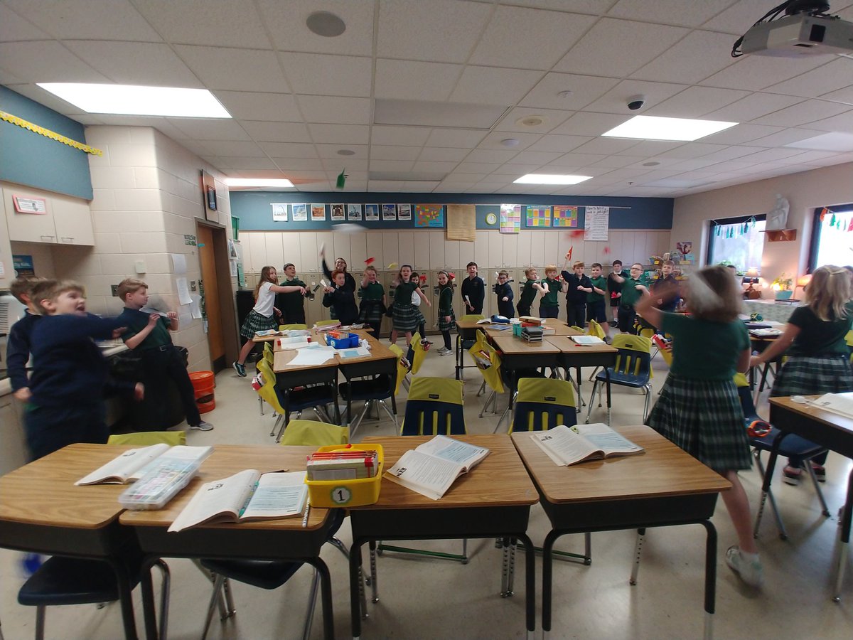 MrsJames4J tweet media