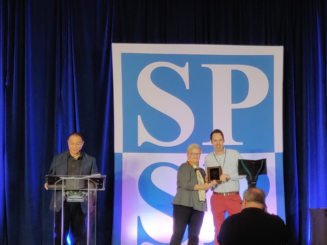 SimoneSchnall's tweet image. Many congratulations to my wonderful colleague @CambPsych @Sander_vdLinden for winning the Sage Young Scholar @SPSPnews @#SPSP2020