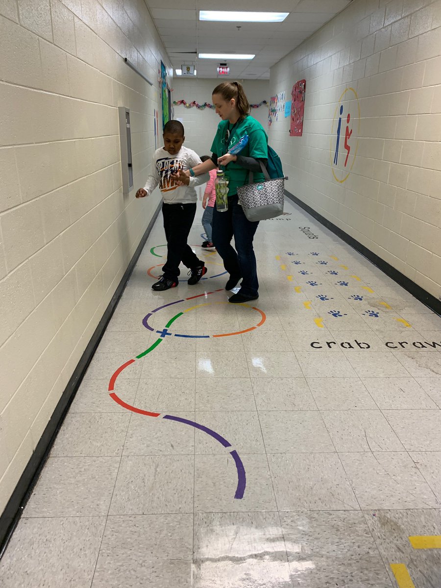 Look at this teacher utalizing the sensory walk before lunch! This is a great transition tool. Every school should have one! #ourabilitiesoutweighourdisabilities <a href="/WestNewtonElem/">West Newton Elem</a> <a href="/FitandFunPlay/">Fit and Fun Playscapes</a>