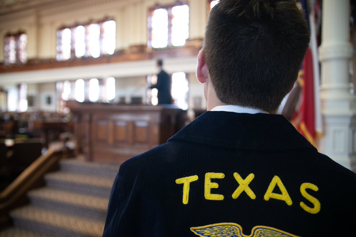 TexasFFA's tweet photo. This week a total of more than 700 Texas FFA members from around the Lone Star State traded in their textbooks for the Texas State Capitol as they took part in this year's two-day Texas FFA Day at the Capitol event. #FFAWeek  #TexasFFA https://t.co/IzvqM1B4CN