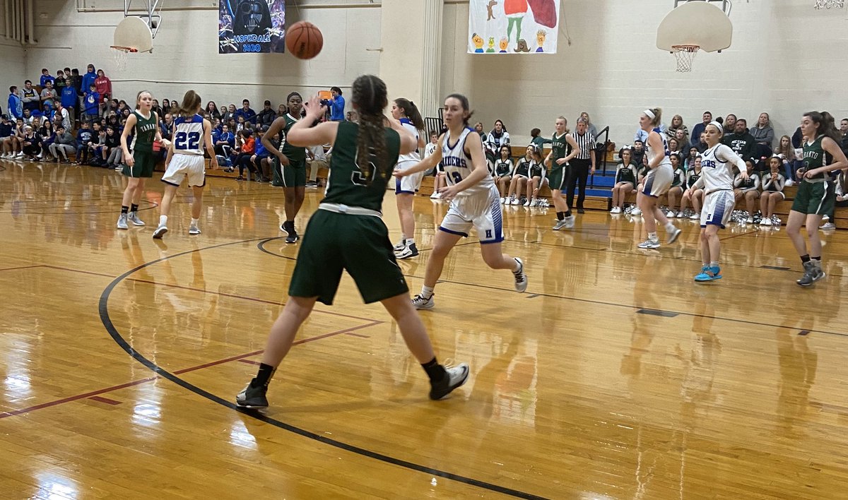 BlueHopedale's tweet photo. Our girls are killing it out there tonight! Go @HHSGirlsBball22 https://t.co/qcUOO7F3IO