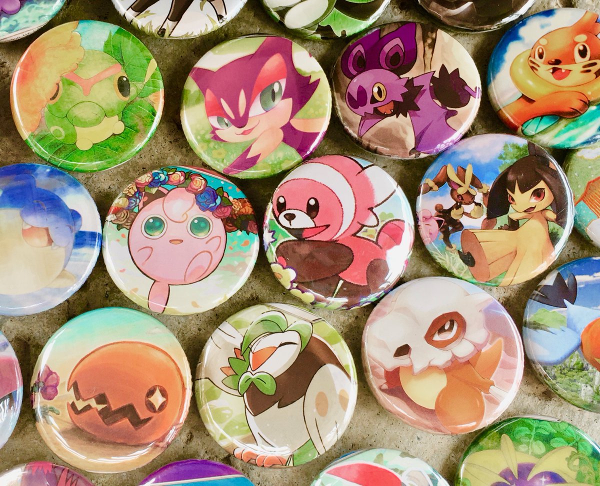 MiniMadeFriends's tweet photo. In celebration of Pokémon day…I decided to make Pokémon card and Pokemon Center packaging pin buttons! Don’t see a mon you like here? Check my Etsy! https://t.co/XkqGcPGuOf
#PokemonDay #buttons #pinbackbuttons
#pins #handmade #pokemon #pokemoncards https://t.co/RaG5Owf0sx