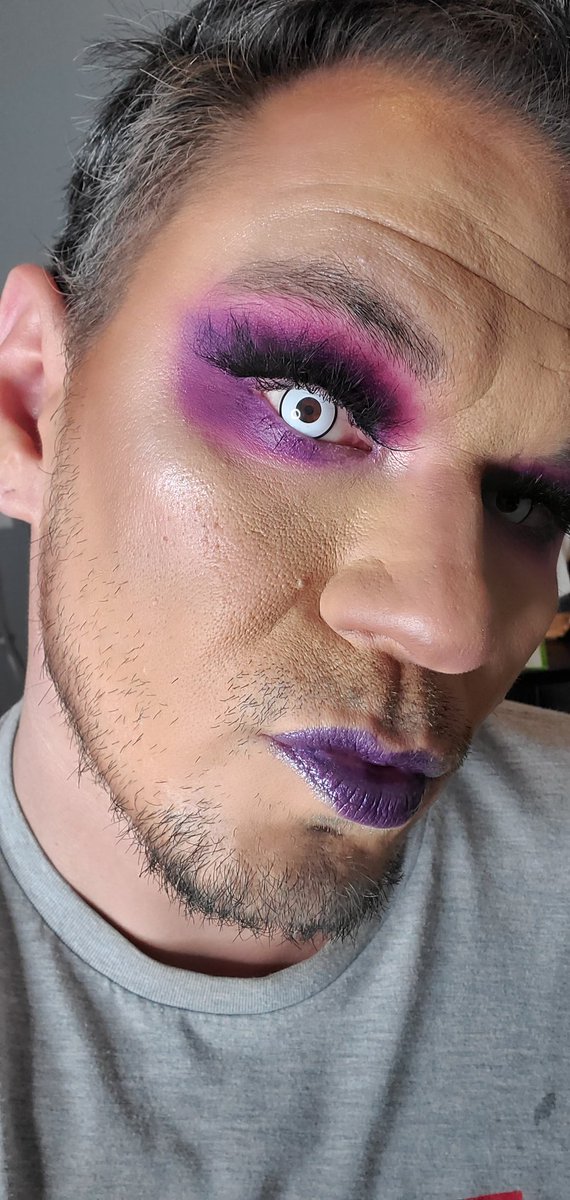 Taz | MUA/Esthetician tweet media