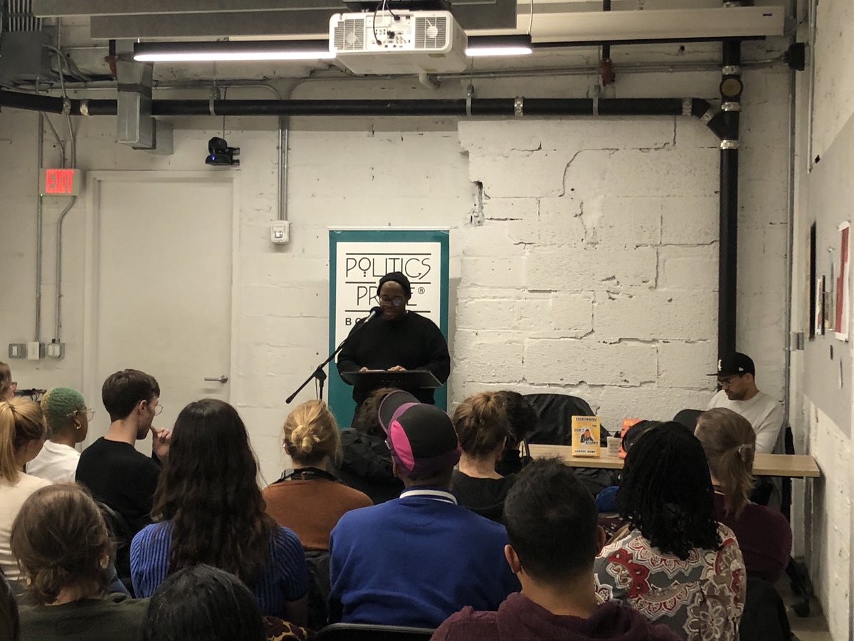 VonettaWrites's tweet photo. I could listen to @GabrielJBump and @blgtylr read all night. Alternatively, I shall read their books. @PoliticsProse #GetLitDC https://t.co/dEmZrE11u8