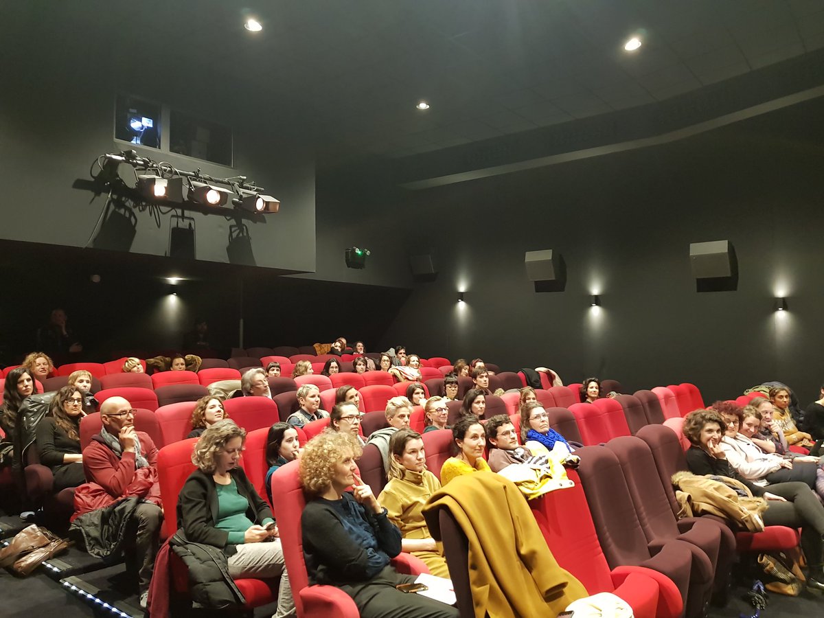 OARAquitaine's tweet photo. 2 journées professionnelles organisées par l'Oara à Bayonne dans le cadre du projet européen #PYRENART en partenariat avec la scène nationale du Sud-Aquitain et @occitanienscene.  Merci aux nombreux participants malgré les vacances et la météo... https://t.co/zORjBM5GZD