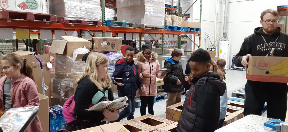 FBWilliams_'s tweet photo. Thanks to our PES K-Kids leaders L. Dashiell &amp; D. Jackson, the PES K-Kids visited the Maryland Food Bank in Salisbury MD.  They saw first hand how the PES canned food drive helps our community.  It was a great learning experience for everyone.  #CommunityService @WorcesterSystem https://t.co/HfYGfq1GMf