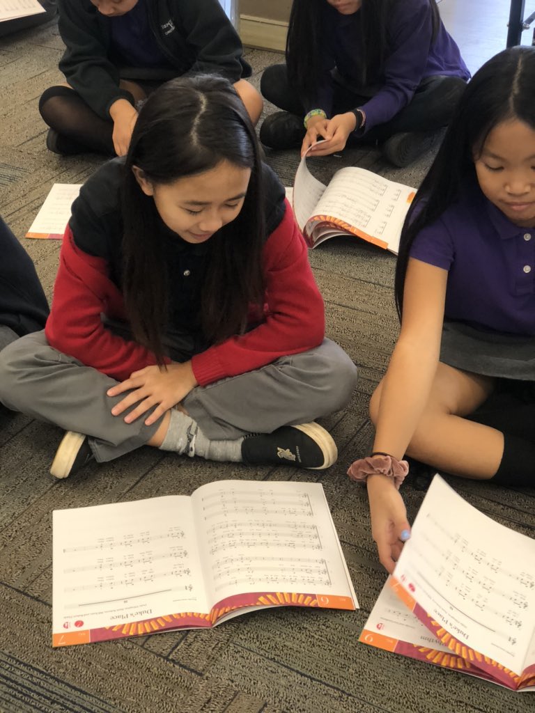 4thRPCS's tweet photo. Today we got to start learning music for the @seattlesymphony “Link Up”! We are so excited to learn how to play jazz music on our recorders! Thanks Ms. Vrudny for teaching us! @rentonprep https://t.co/7IvBNXgovC