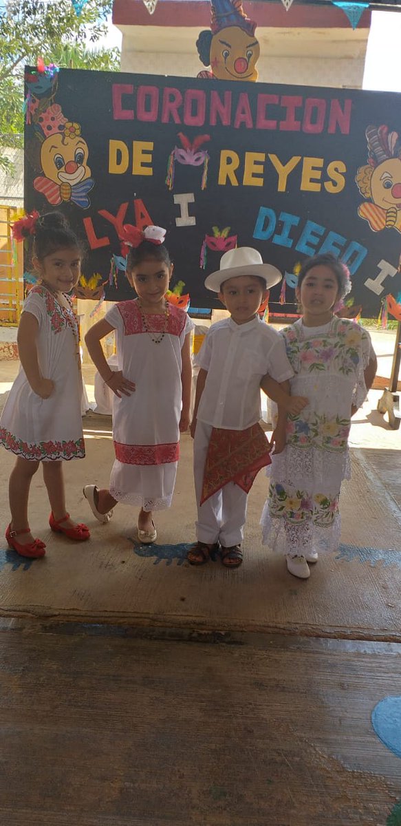 Ceci2803's tweet photo. Carnaval 2020. El flaquito en acción  😍 https://t.co/hAwRQk4PoE