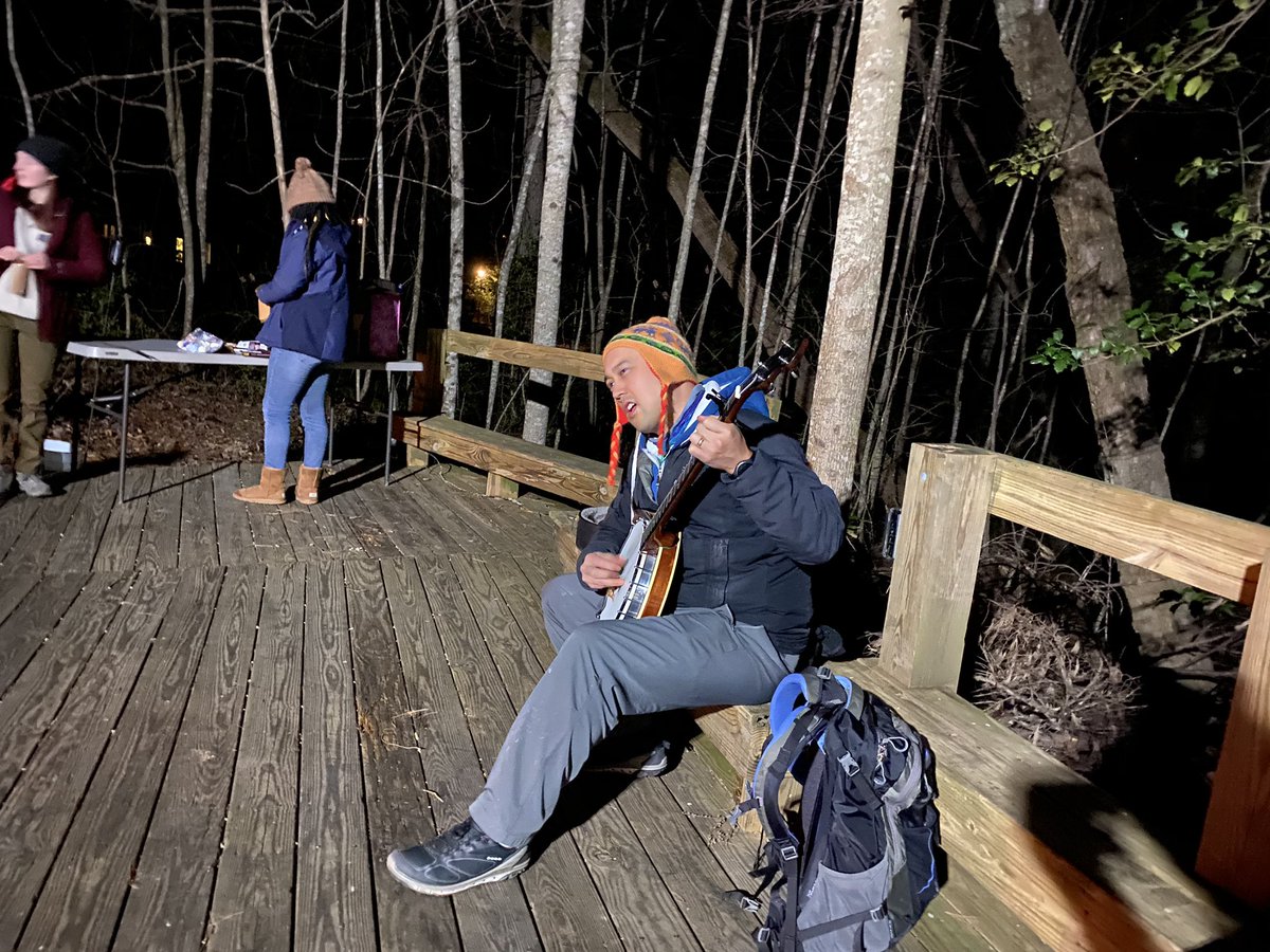 welch79's tweet photo. “Rock me momma like a wagon wheel...” Groups 5-8 are serenaded by @chrisandres003 on the banjo at the campfire along with s’mores. He’s takin’ requests y’all! #mv2mtos #mvmiddle @MVPSchool https://t.co/4Y2R9PtsKN
