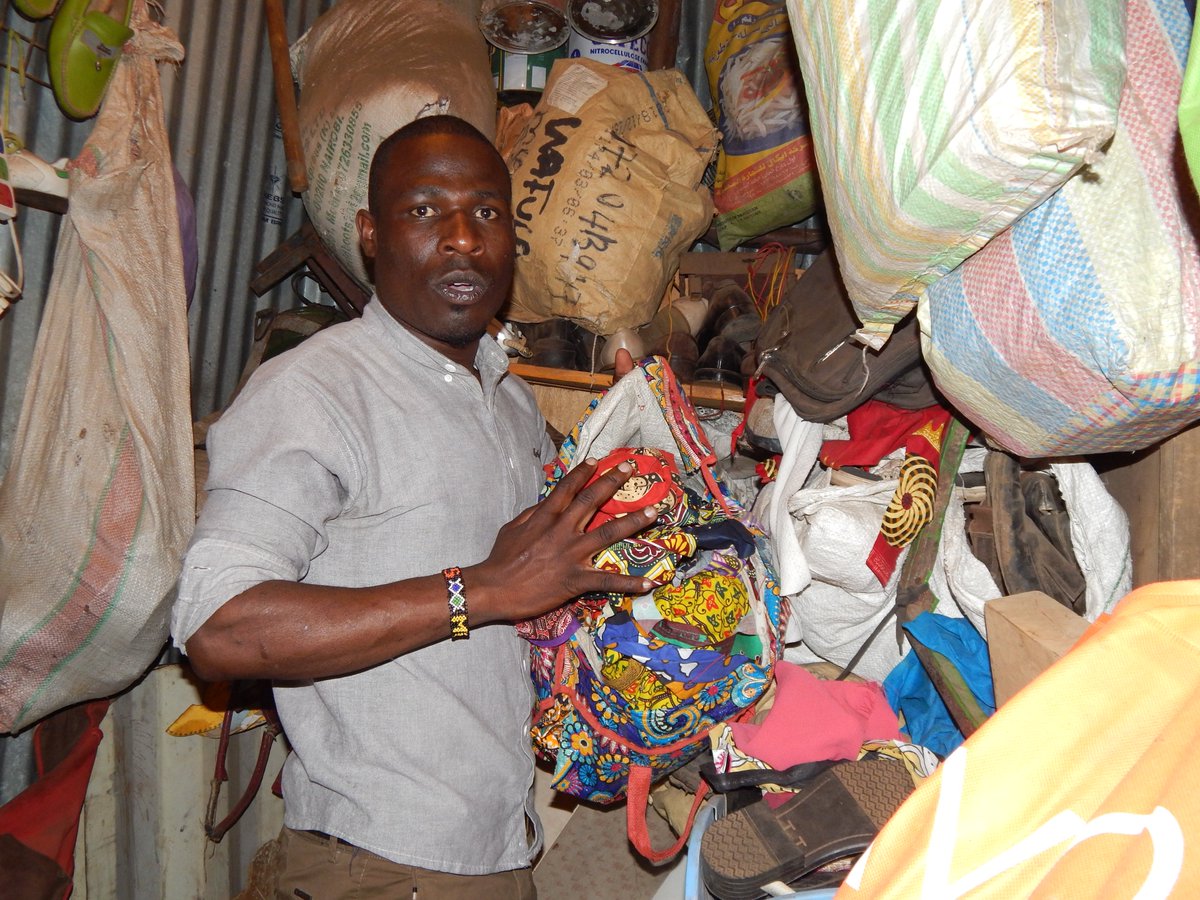 africsolutions's tweet photo. 24-year old Kenyan makes eco-friendly shoes from waste
https://t.co/gZORN98nYi @UNDPKenya @WashFellowship #YALIVoices #MandelaFellows @GlobalNebraska #mymandelalegacy 
@YALINetwork @muchirieatsbook @WananchiWaseme @Dottienjagi @AustynOkorodudu @SDSNYouth @UNSDSN @UNEP_Africa https://t.co/ySFijv22br