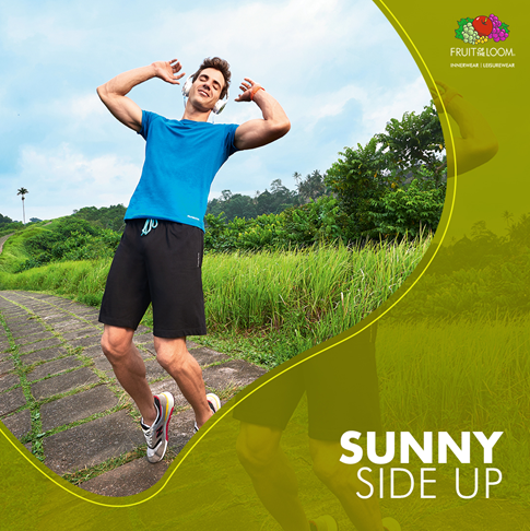 FOTL_India's tweet photo. With a smile as infectious as that, what can’t you get done? Spread the cheer with your #SunnySideUp!
#TGIF #FridayFun #StartHappy https://t.co/strpxBkoip