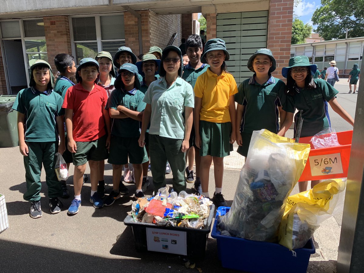 despinatso's tweet photo. Clean up Australia Day 2020! @KogarahPS @Clean_Up #stepuptocleanup https://t.co/yUBRsTt7Ql