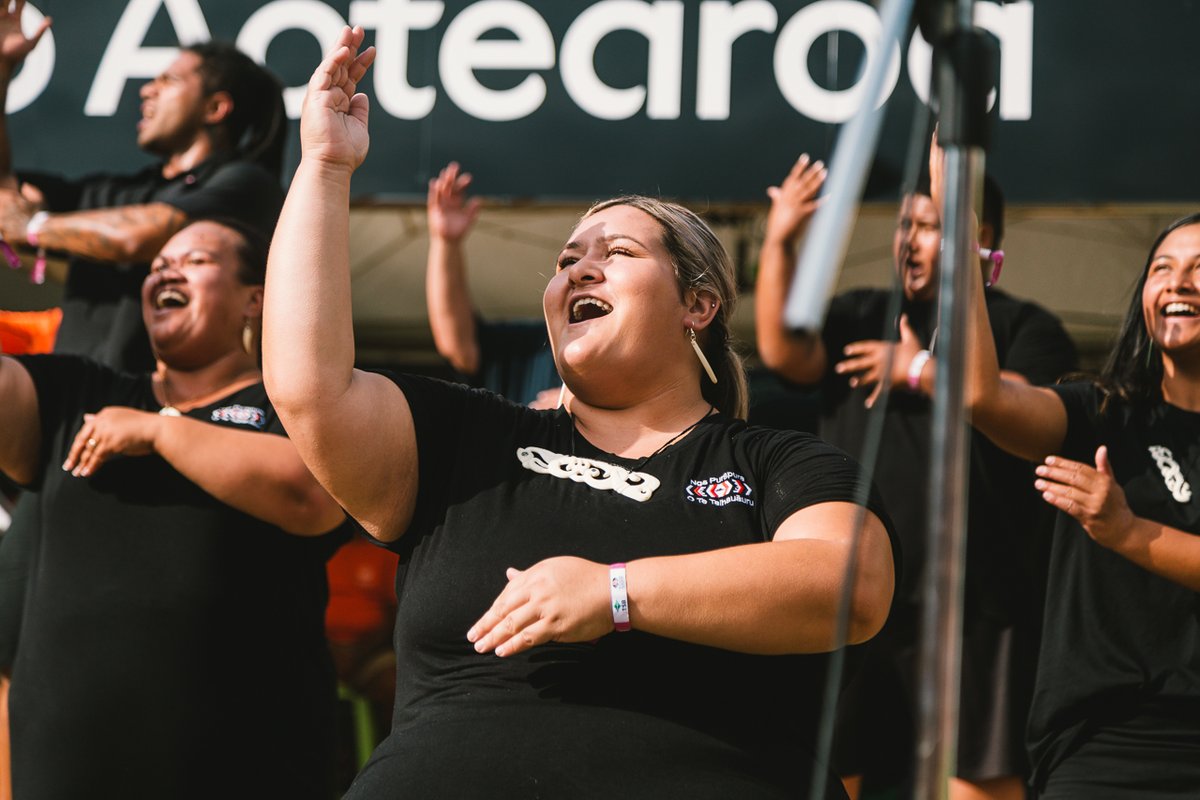 WOMAD NZ (@womadnz) on Twitter photo Day Three of our 16 Day Countdown!
(๐ฏ) ๐๐ฒ๐น๐ฒ๐ฏ๐ฟ๐ฎ๐๐ฒ ๐๐ผ๐๐ฒ๐ฎ๐ฟ๐ผ๐ฎ ๐โจ๐
WOMAD celebrates cultures around the world. But it's also a place to dive into the indigenous culture of Aotearoa. Come to Te Paepae and share your pepeha and earn a limited edition tohu reo badge! Day Three of our 16 Day Countdown!
(๐ฏ) ๐๐ฒ๐น๐ฒ๐ฏ๐ฟ๐ฎ๐๐ฒ ๐๐ผ๐๐ฒ๐ฎ๐ฟ๐ผ๐ฎ ๐โจ๐
WOMAD celebrates cultures around the world. But it's also a place to dive into the indigenous culture of Aotearoa. Come to Te Paepae and share your pepeha and earn a limited edition tohu reo badge!