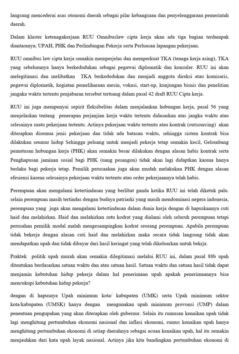 BennyKeef's tweet photo. Mahasiswa Bandung sudah bergerak, siang ini selepas Jumatan ke Balaikota Bandung untuk menyampaikan aspirasinya. Mari bersama #MahasiswaBandungTolakOmnibusLaw https://t.co/Oo4YWk64xX