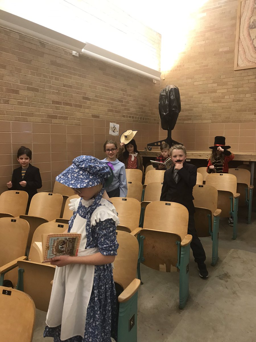 MrsKaplanGrade3's tweet photo. Our Third Grade Wax Museum was a success! #engageD64 @RooseveltD64 https://t.co/Qbl49f3WFE