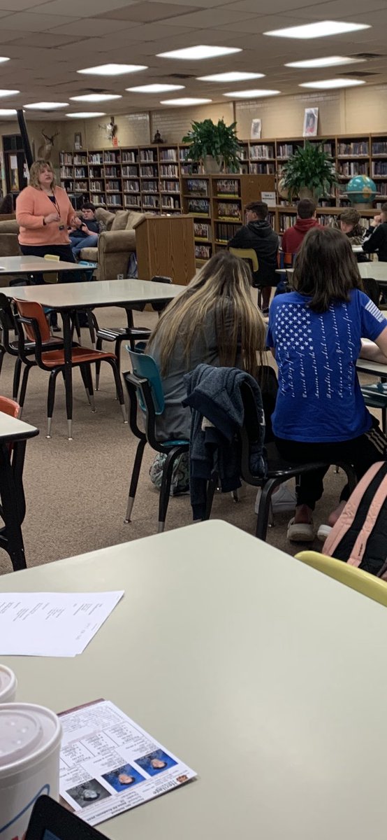 Alma_MrsMick's tweet photo. A HUGE thank you to Myra Green from the Alma Animal Clinic for coming to talk to English 10 classes today about professional etiquette and the do’s and don’ts of job interviews. They got a lot of it! Alma is blessed with great community leaders that support our schools. https://t.co/WRnLiO62mI