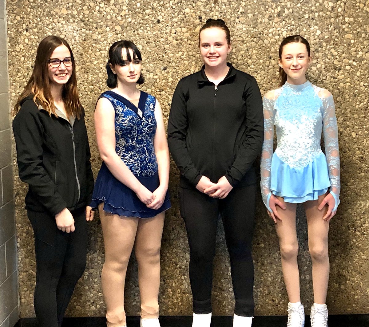 ASFSClub's tweet image. Good luck to these 3 as they test their 14 step dance tonight.