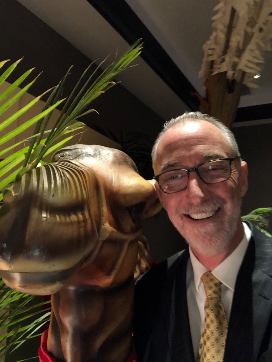 VicMcGo's tweet photo. VIRGINIA BEACH SALES 2020 KICK OFF! Great Night on the Nile with the Sales Rock Stars - and other characters!!
#OneTeamVA https://t.co/vDlJIB4VNu