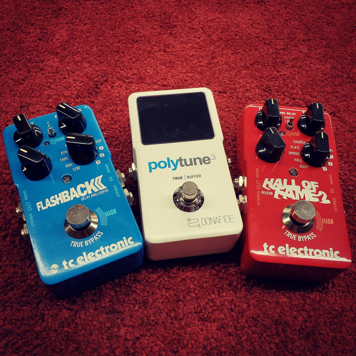MusicGeorgetown's tweet image. We are super happy to be stocking some fav pedals from the TC Electronics line now. Flashback II - Polytune 3 - Hall of Fame 2. Always MAP pricing like the big guys but we maintain a chill environment to plug in and test them out.  #tcelectronics #thingswestock #effectspedals