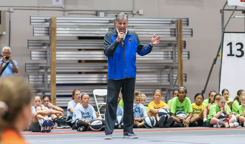 Congratulations again to Coach Bruno for being one of the twelve finalists for the Women’s Basketball Hall of Fame.

buff.ly/2VtuE9i

#coachbruno #dougbruno #dougbrunocamp