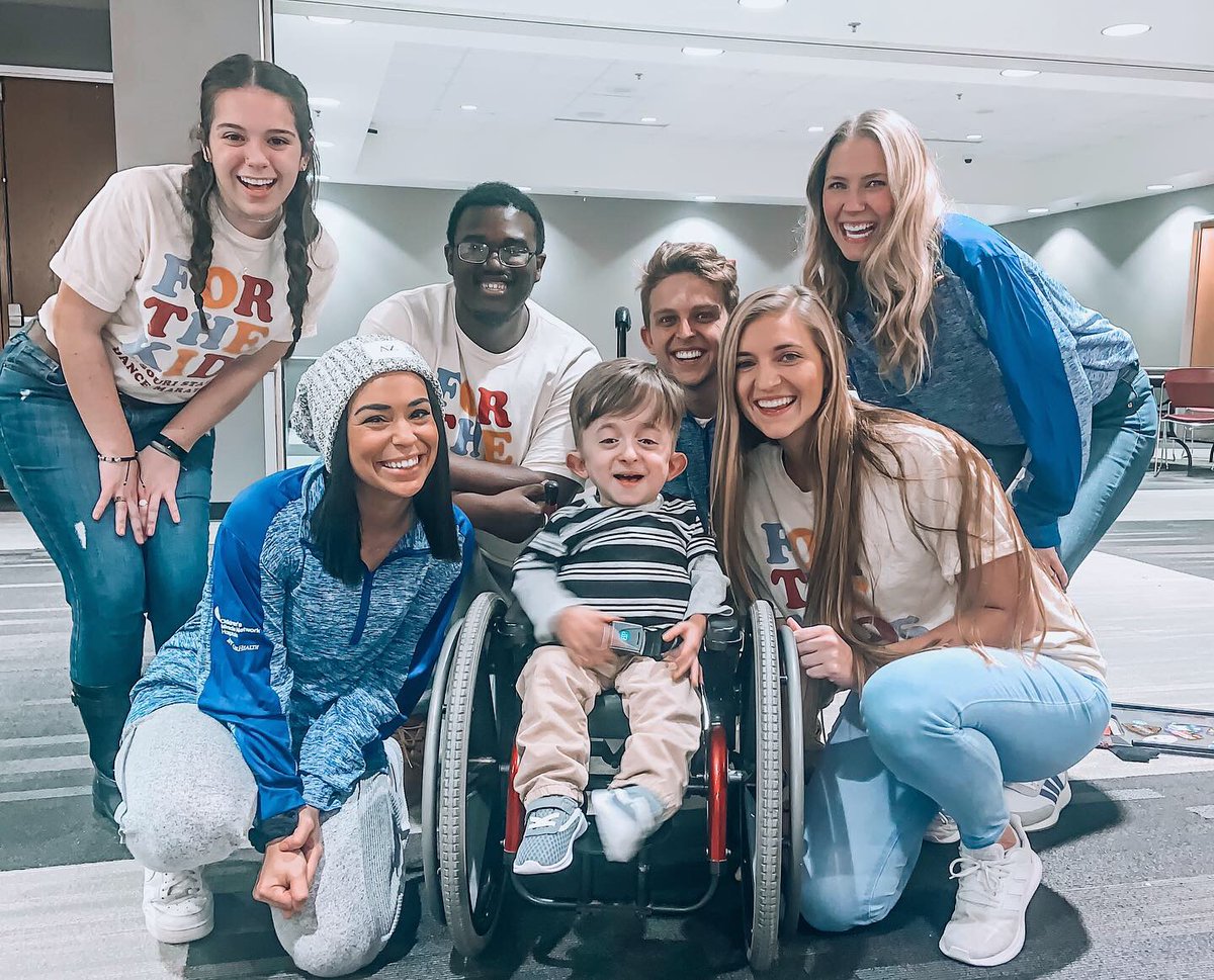 DMatMoState's tweet image. Thank you to everyone who came to our educational event! We loved sharing why DM is so important to us at MSU! Hopefully you enjoyed meeting some of our families and learned how much @coxhealthcmn means to them. To help raise funds for our families, sign up &amp;amp; donate in our bio💛