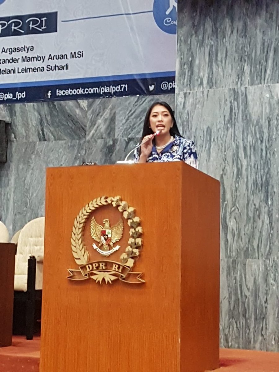 FPD_DPR's tweet photo. Ketua PIA @FPD_DPR Aliya Baskoro Yudhoyono memberikan sambutan dalam Seminar Sehari dg tema "UPGRADING SKILL".
Acara digelar di Ruang KK II, Gedung Nusantara, DPR-RI, Jakarta, Jumat, 28 Feb 2020.
#PIAFPD
#Demokrat
📷@RasyidDemokrat https://t.co/jq8ebmzVcb